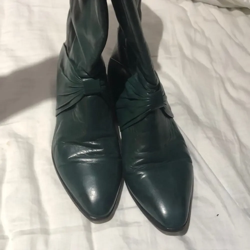 8.5N Hunter green leather boots guc
